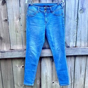 D Jeans 👖 for Ladies, Stretchy Jeans for Every Day Wear; Size 8